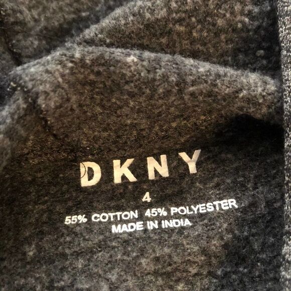 DKNY Toddler Outfit 4T - Picture 4 of 4